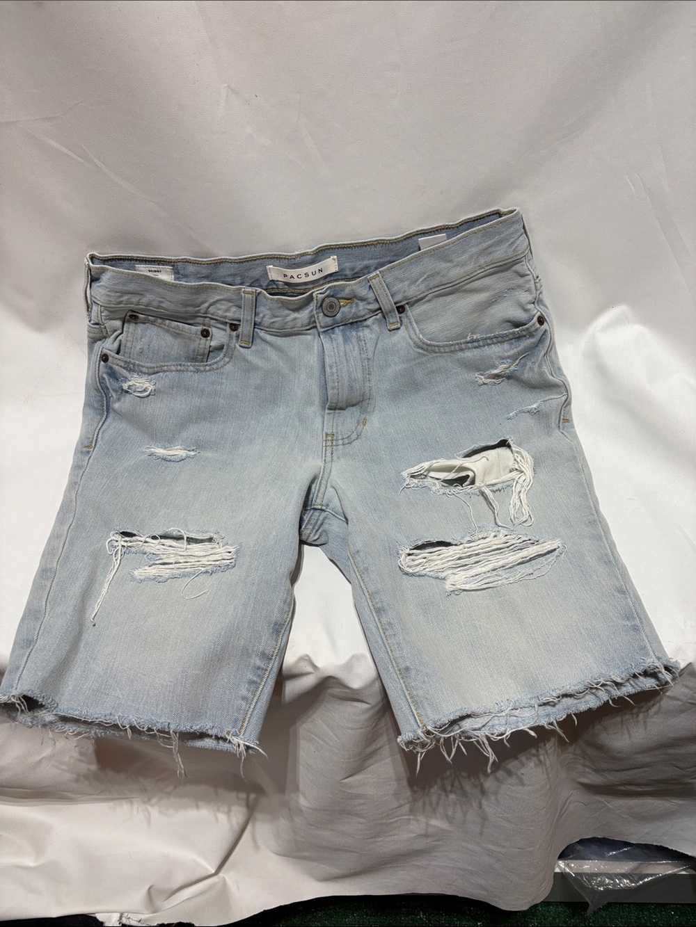 PacSun Light Blue Distressed Denim Cutoff Shorts 31